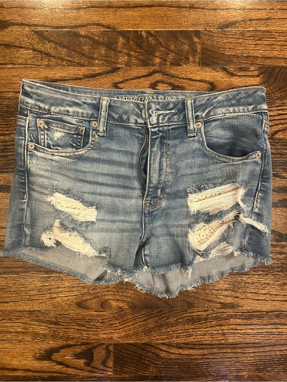 American Eagle Outfitters Light Blue Distressed Denim Shorts with lace/Size 8